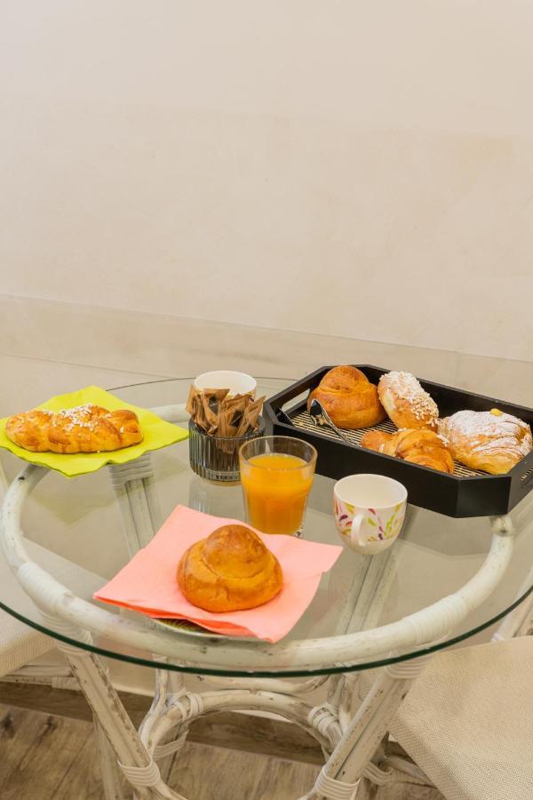B&B Alla Ferrovia Naples Extérieur photo