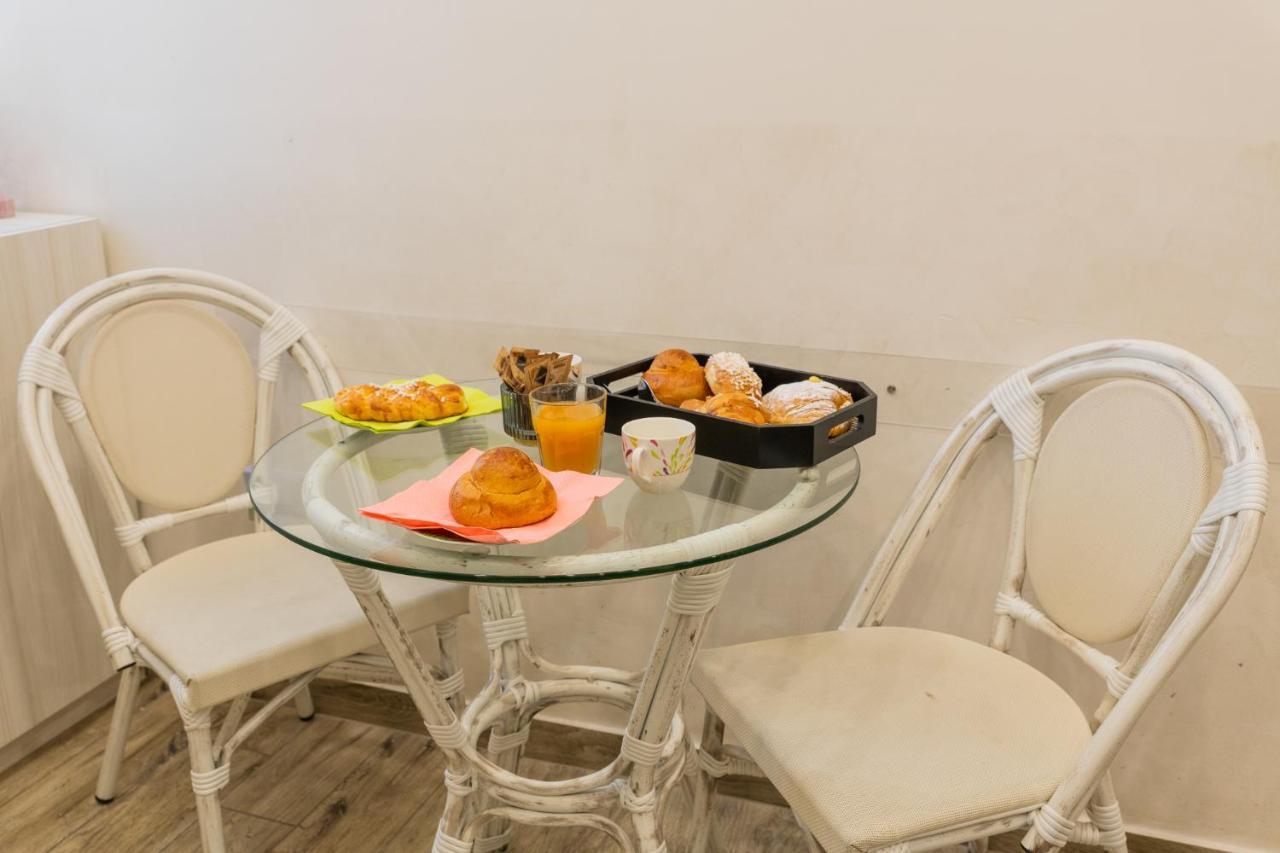 B&B Alla Ferrovia Naples Extérieur photo