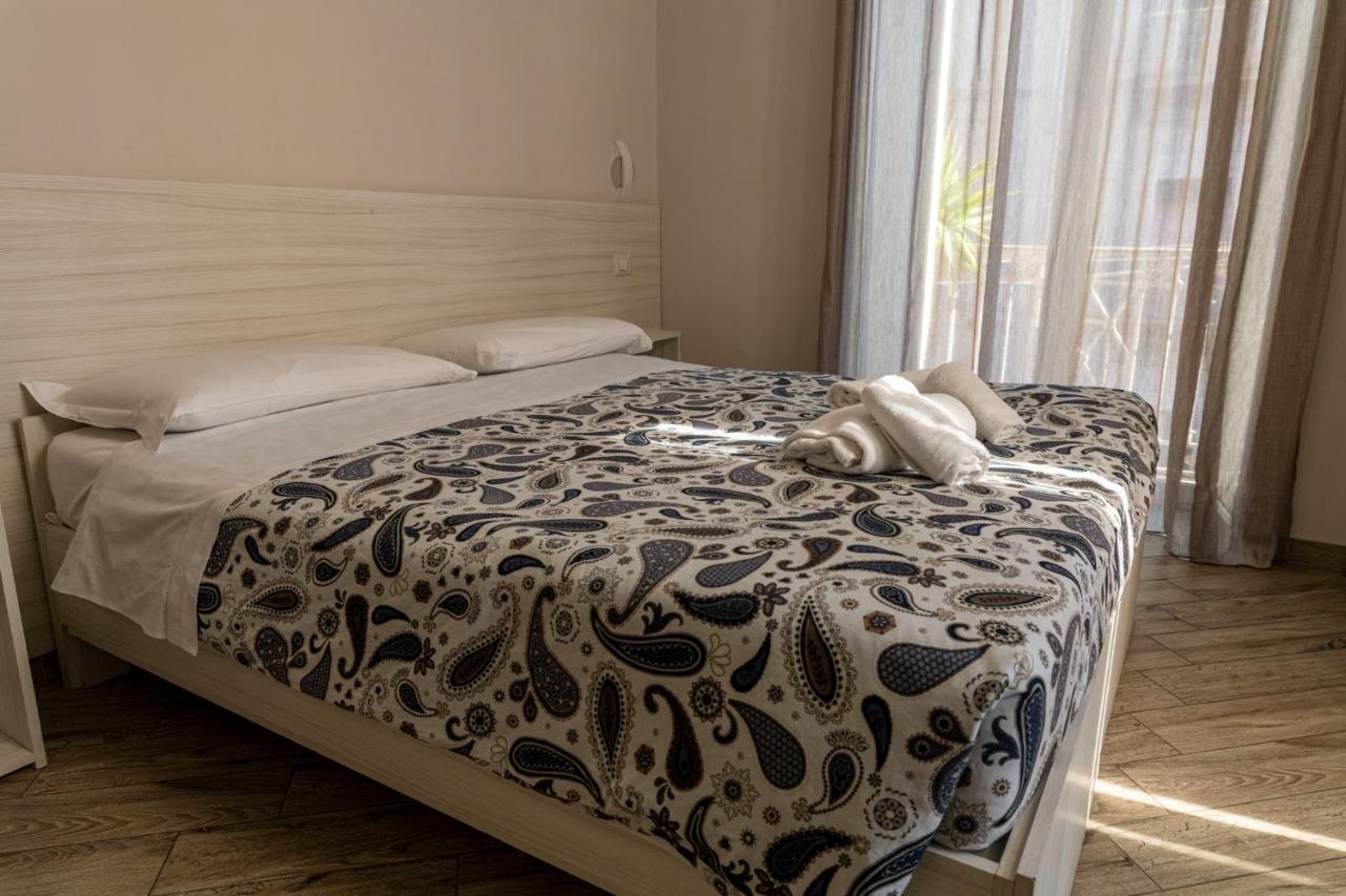 B&B Alla Ferrovia Naples Extérieur photo